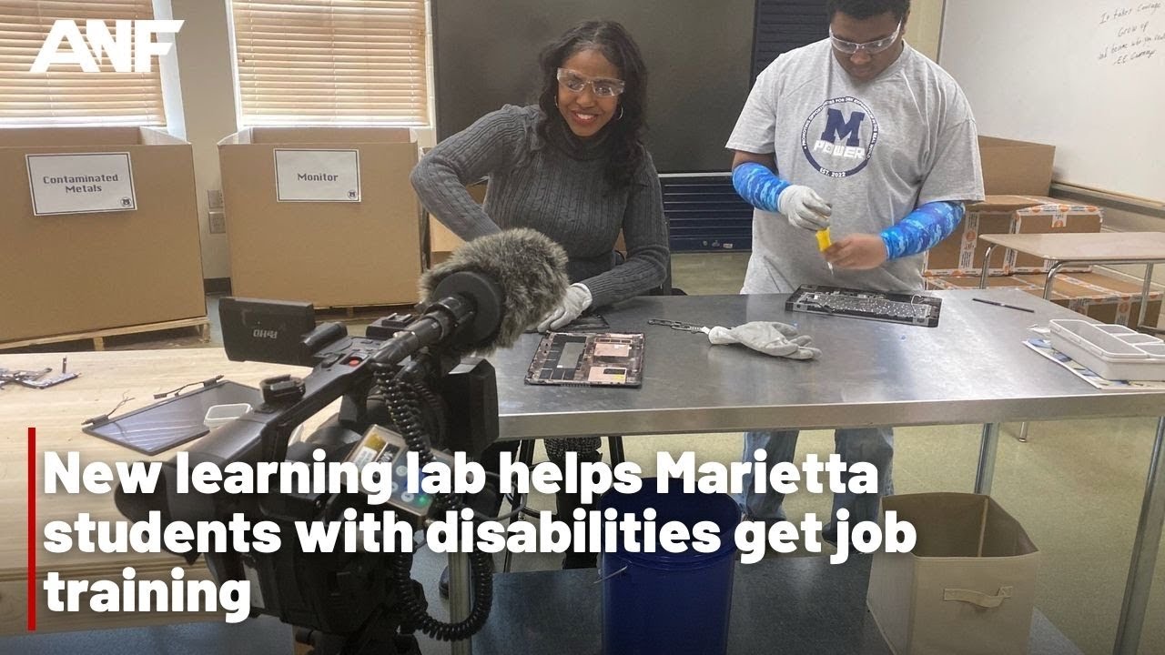 New learning lab helps Marietta students with disabilities get job training
