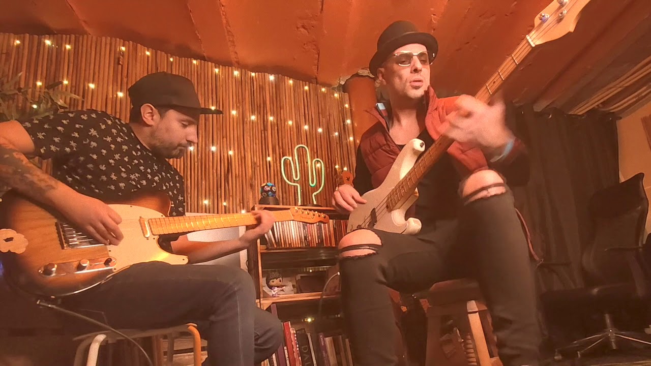 Loris Tils & Greg Chainis - A Fast & Funky Session - Guitar and Bass