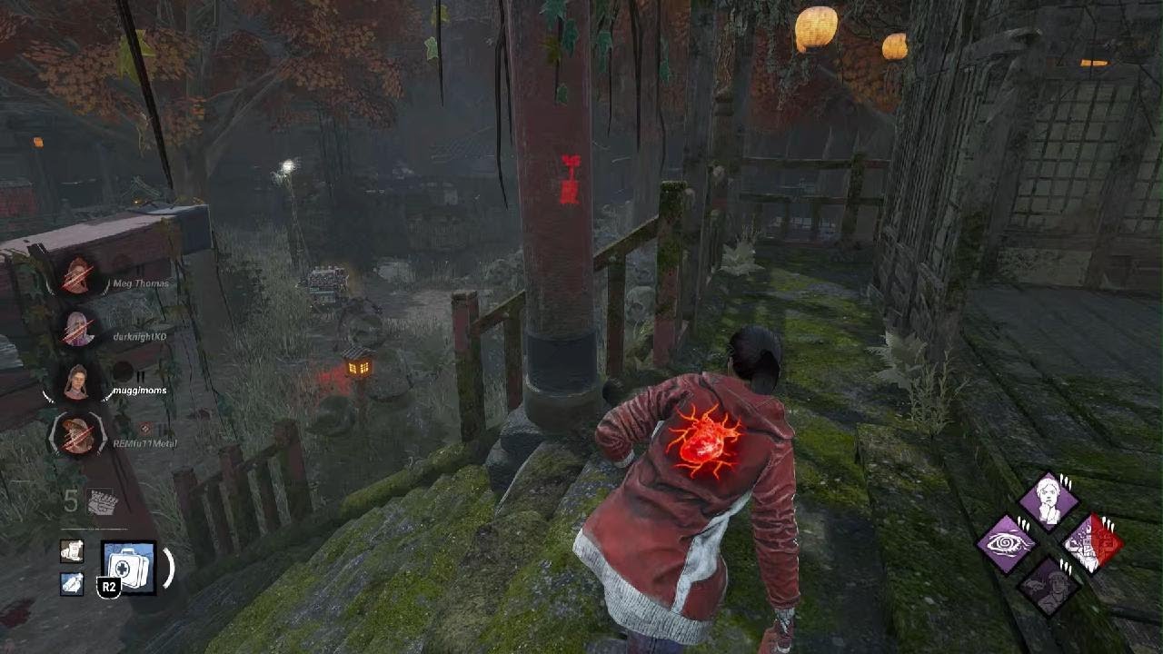 Dead by Daylight survivor gameplay