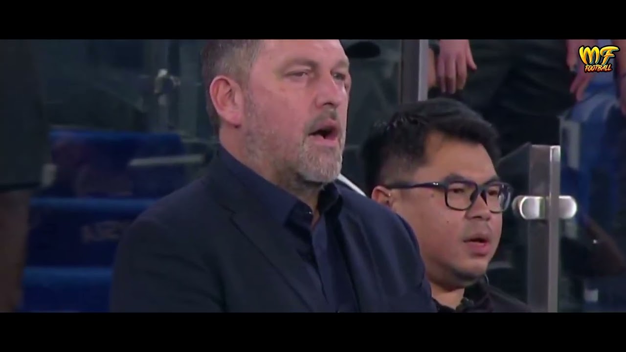COACH PETER CKLAMOVSKI PON DAH PANDAI NYANYI LAGU NEGARAKU 😱😱😱
