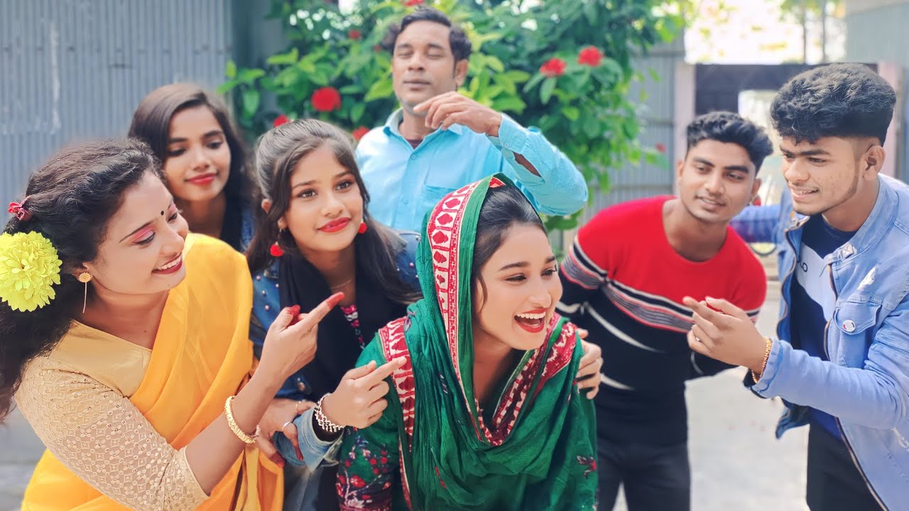 গান গেয়ে হাসাতে হবে অদ্ভুত খেলা নিয়ে হাজির রিয়ামনি, বিপ্লব, আলামিন, সুখি, আতিয়া ও মিতু