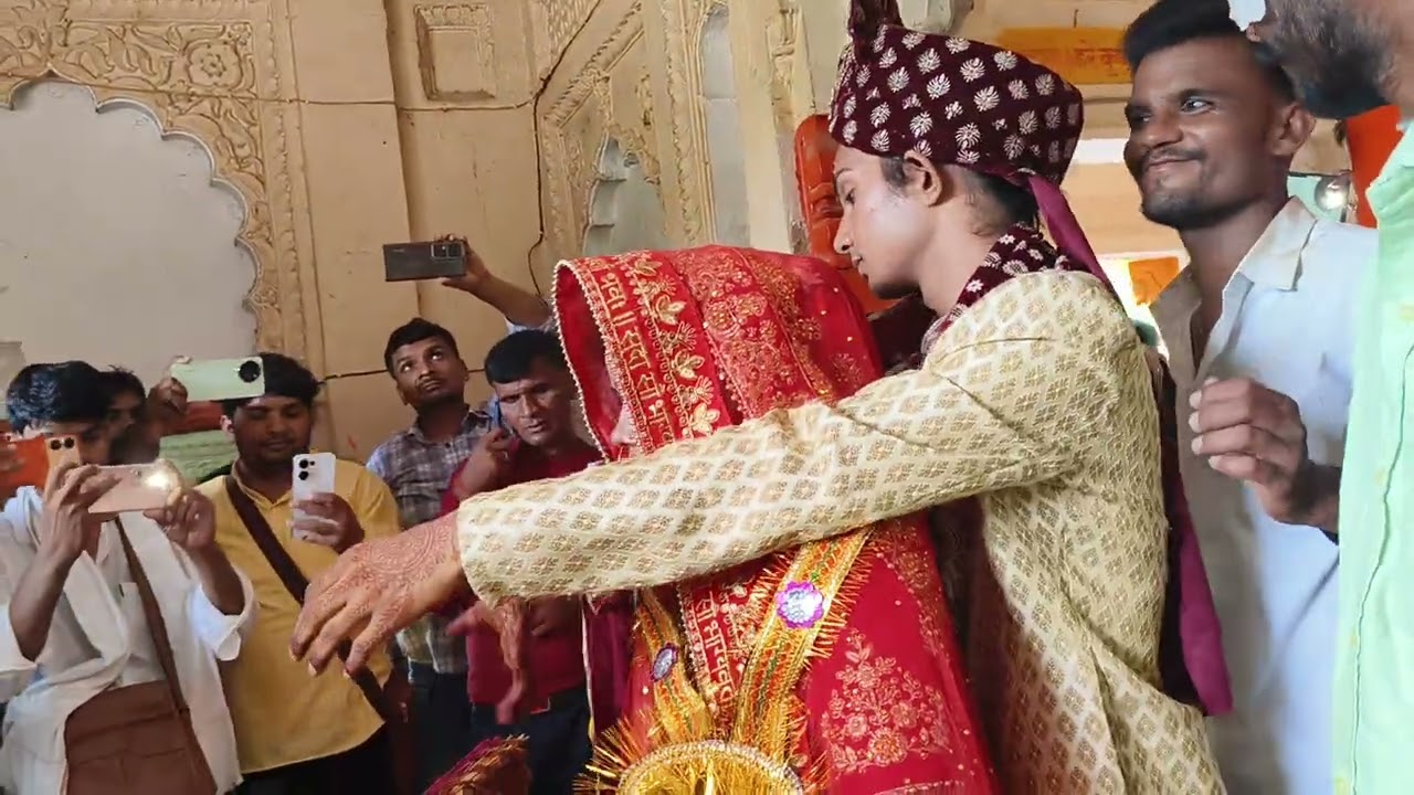 खुशबू रानी ने किया अपनी शादी में लावा का परछाई#वायरल #वीडियो