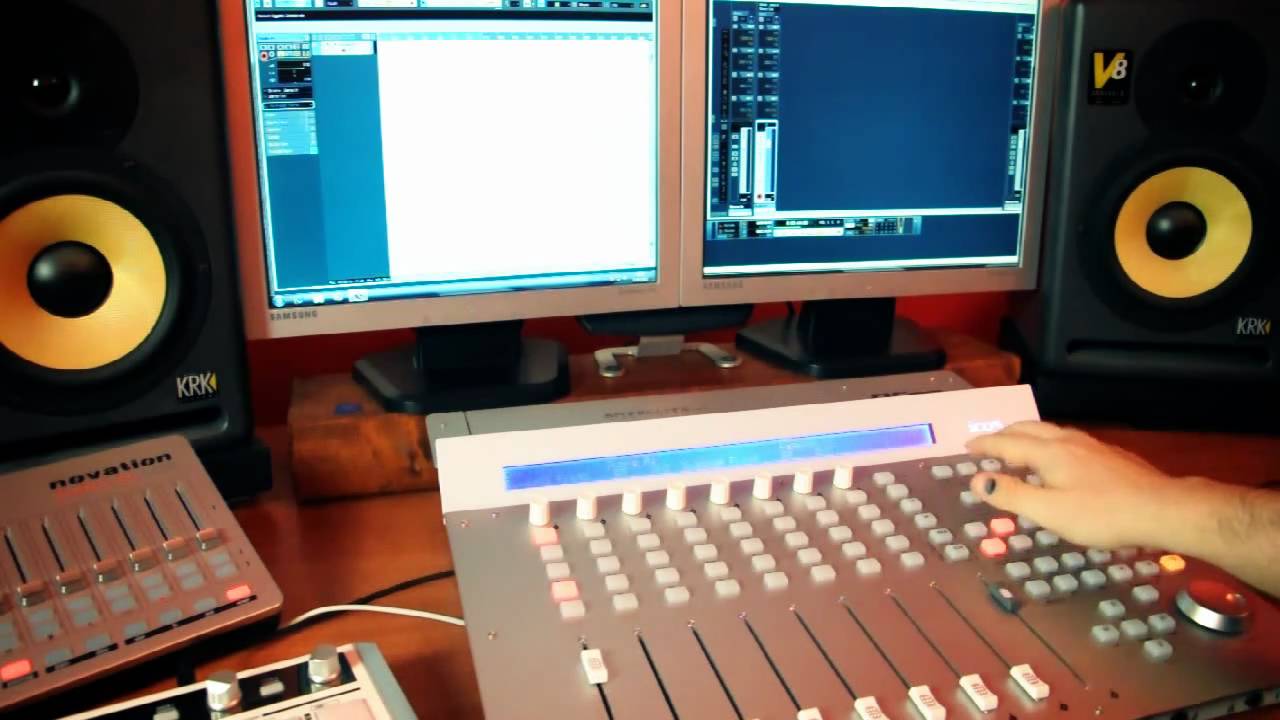 QCON ICON - CONTROLLER DAW - REVIEW