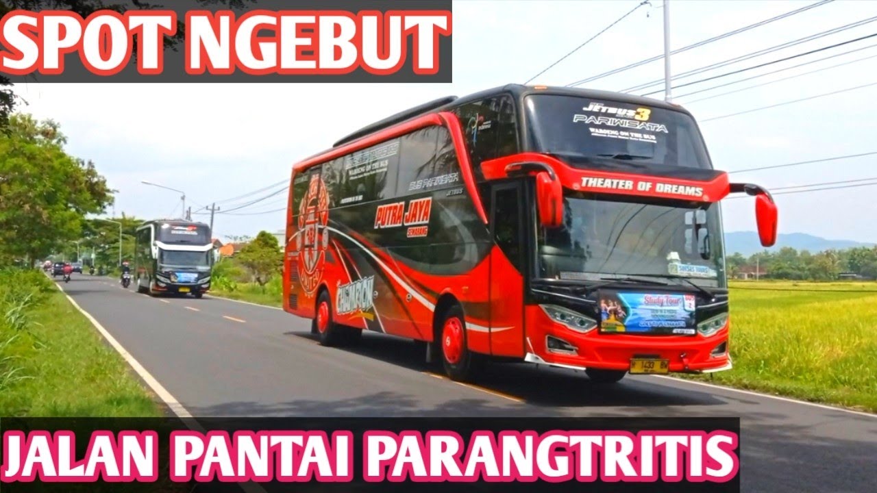 HUNTING BUS PARIWISATA DI JALAN PANTAI PARANGTRITIS JOGJA
