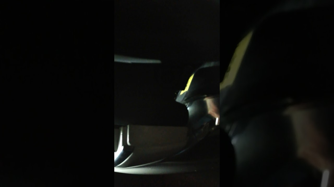 vw sharan 2005 light bulb replacement