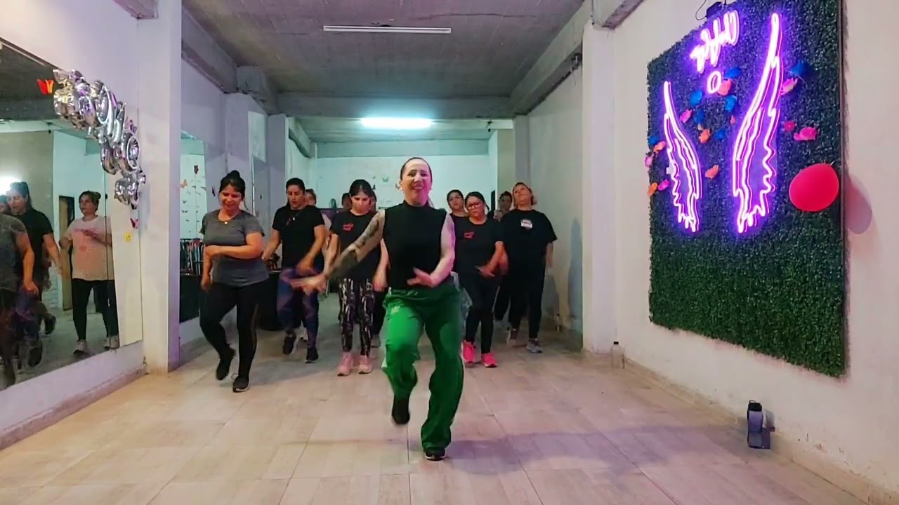 PA/La Konga y Eugenia Quevedo =Coreo chulygym #bailoterapia  💃💃