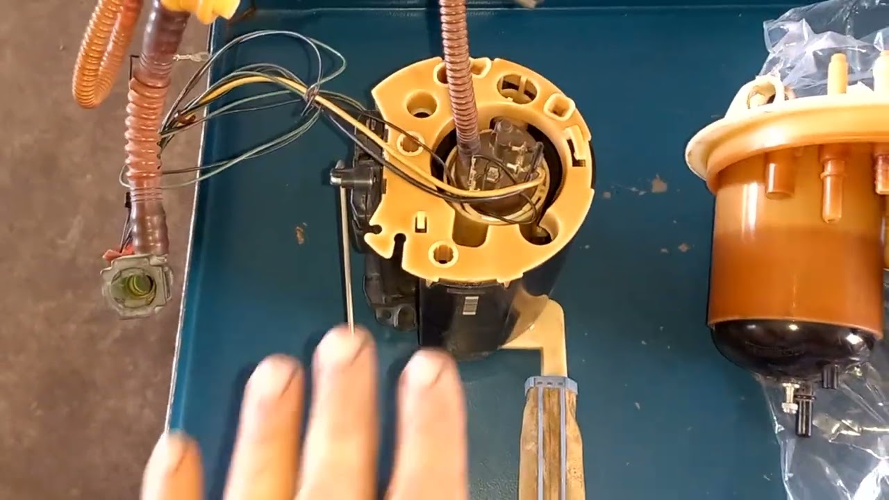 Land rover: Chegou errada, rss!!!     compra online da bomba de combustível, Chegou errada!!!