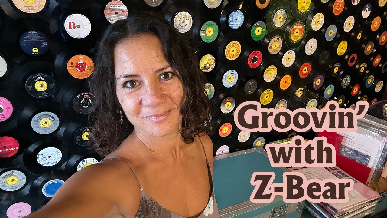 Groovin' with Z-Bear: FEELS SO GOOD