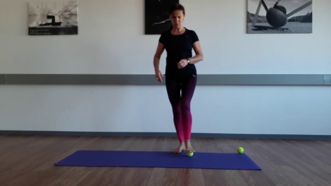 Pilates und zwei Tennisbälle - mit Petra Kühner