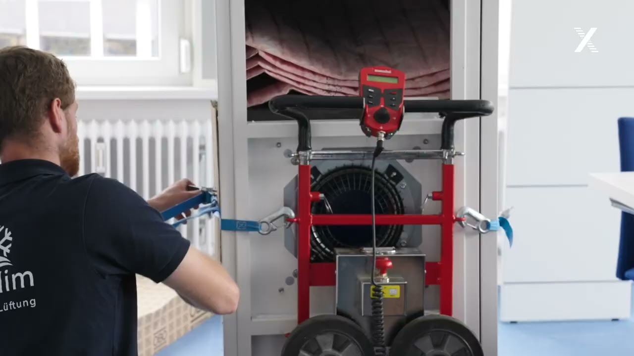 Einbau X-CUBE SCHOOLAIR S-HV Leonberg