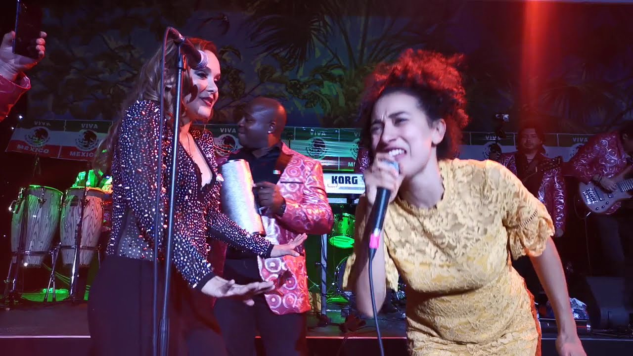 SONORA DINAMITA Y FLOR AMARGO EN PARIS