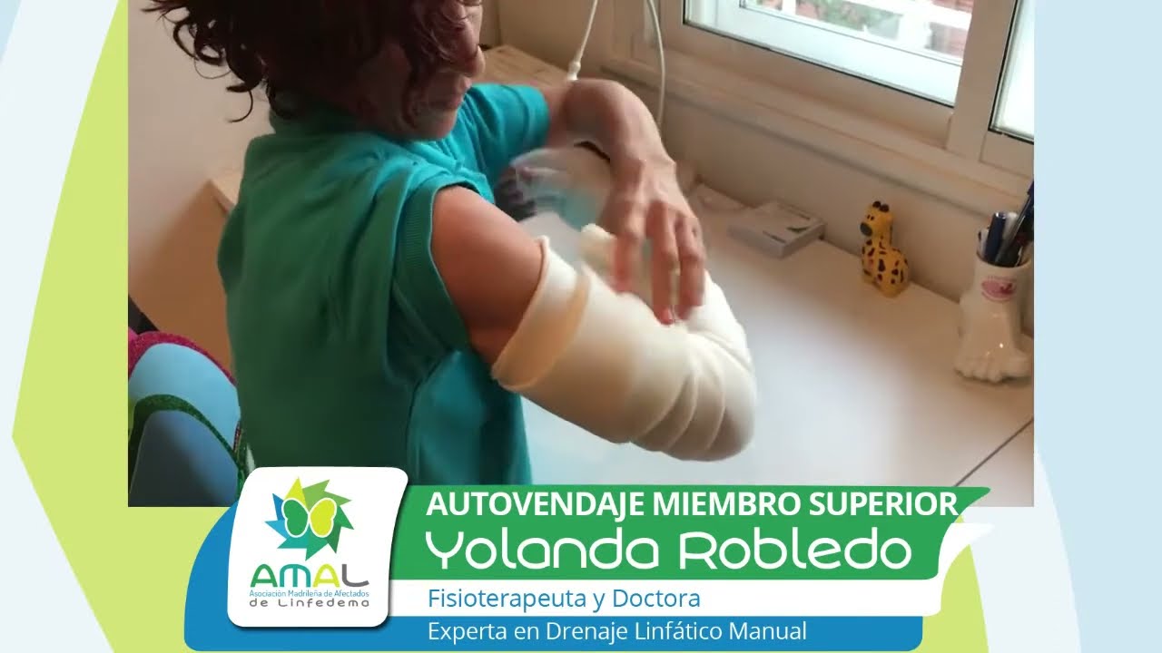 Cómo hacer autovendaje de miembro superior con linfedema