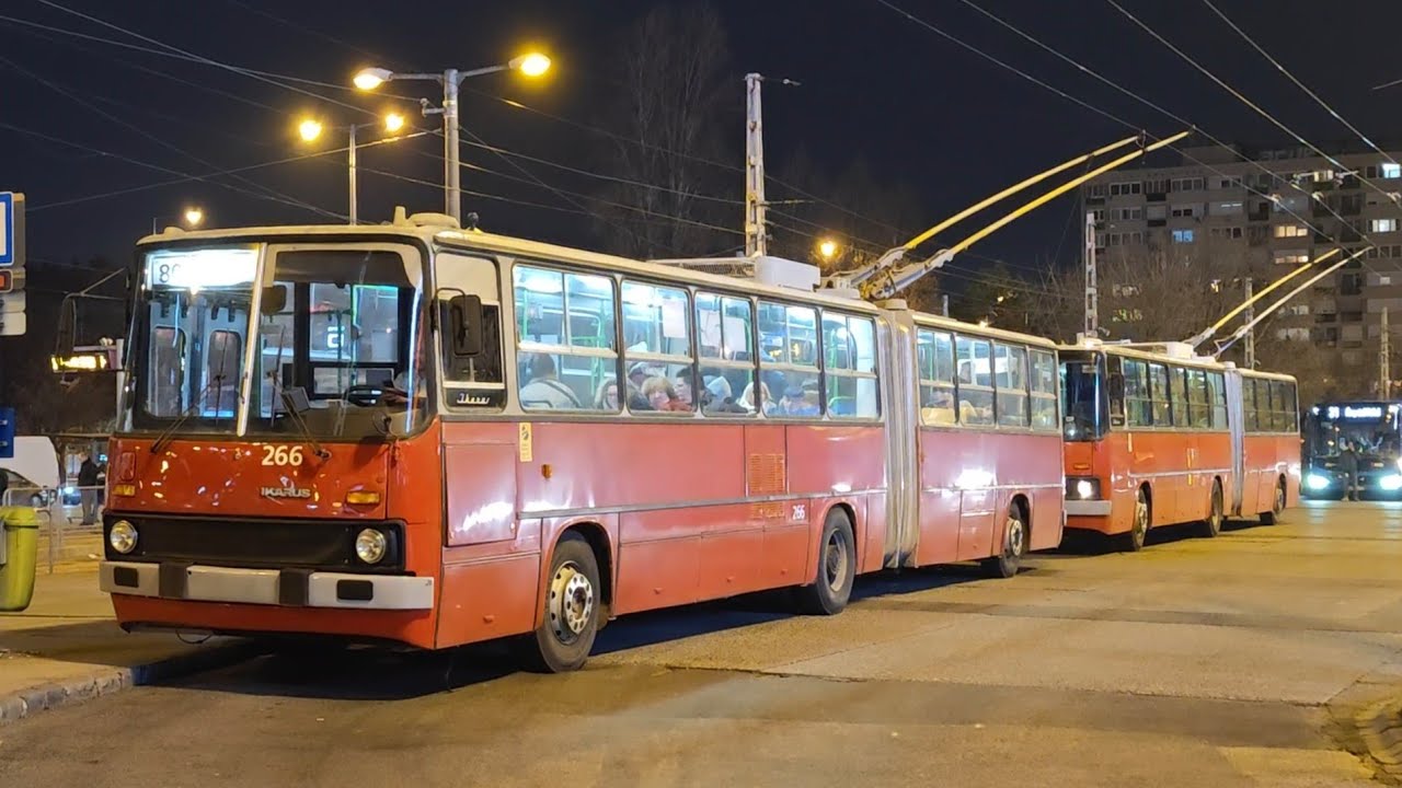 Ikarus 280 GVM trolik az Örs vezér terén