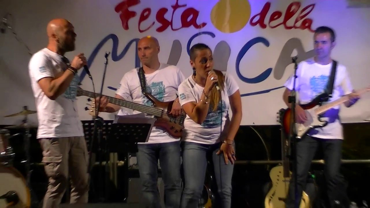 a testa in gi&ugrave; - tribute band pino daniele - Saggio NotaBene 2015