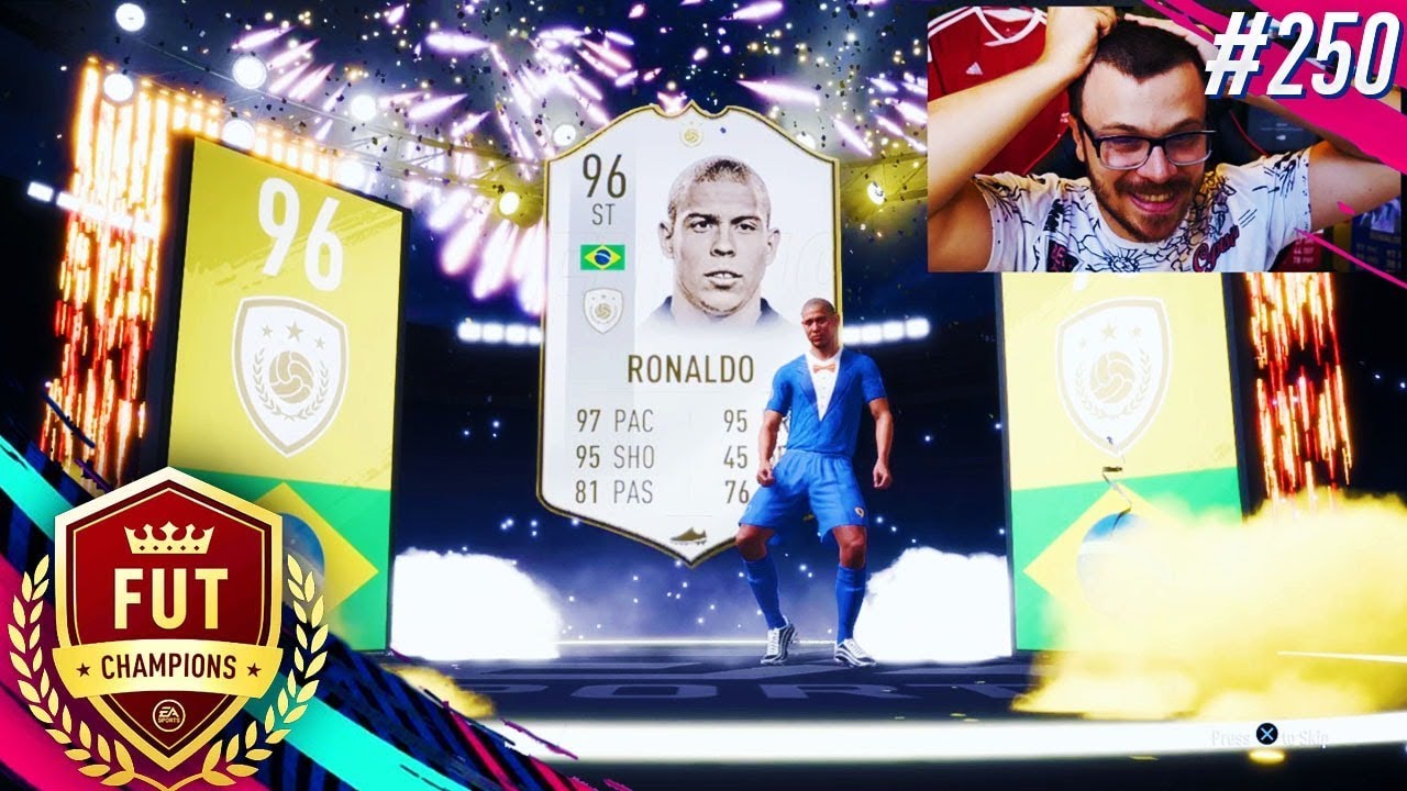 FIFA 19, боже мой, у меня Роналду с рейтингом 96 Prime Icon!!!