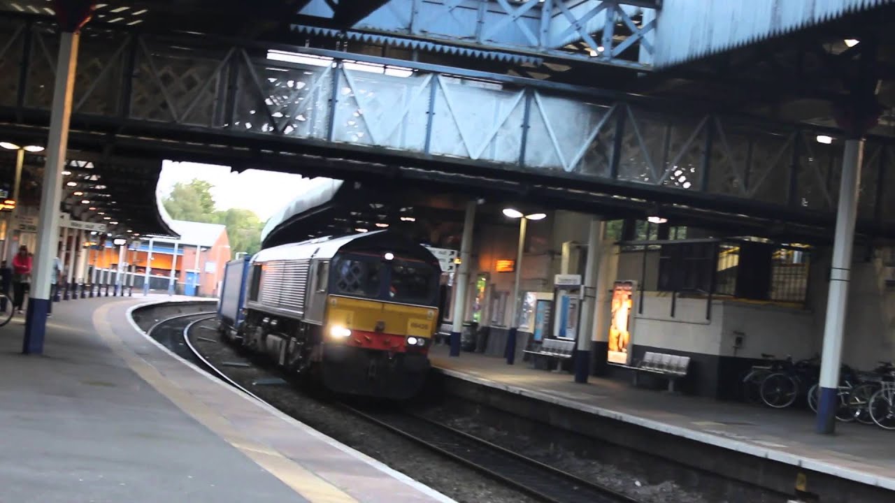 Direct Rail Services 66426 arrives at Cheltenham Spa