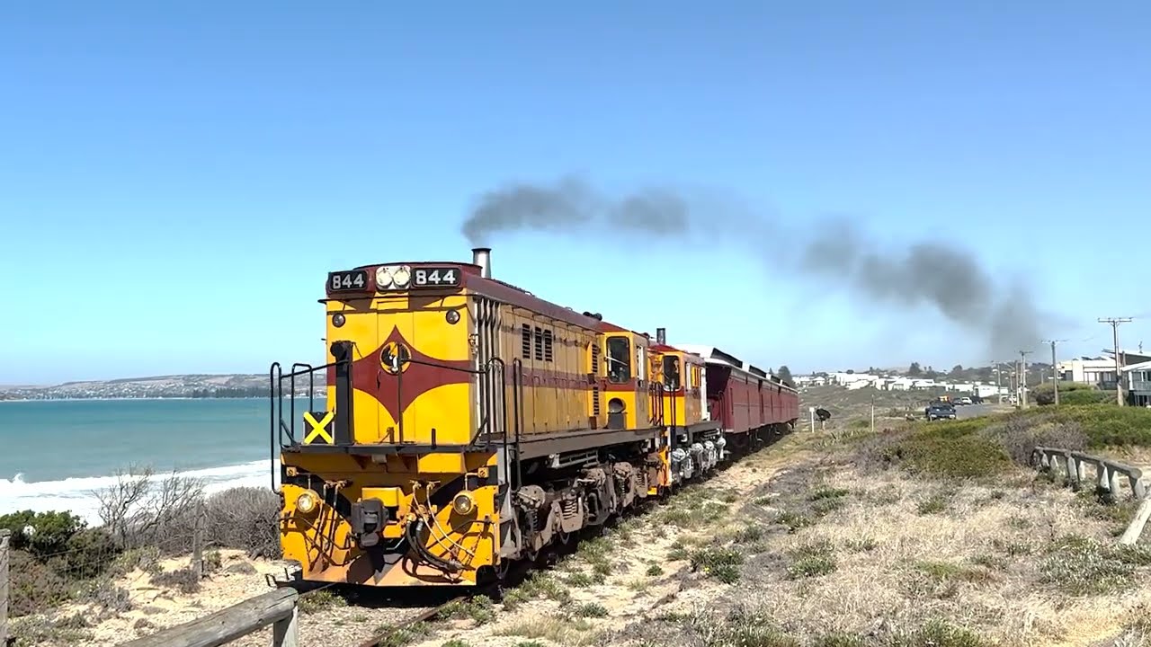 Vintage Cockle Train From Goolwa to Victor Harbour and Back | 4K