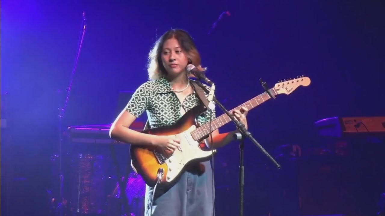 Noni - Things I Could Never Say To You (Live at The 12th Music Gallery)