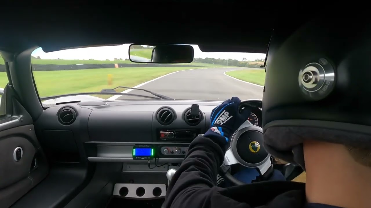 2015 Lotus Elise S Club Racer at Cadwell Park