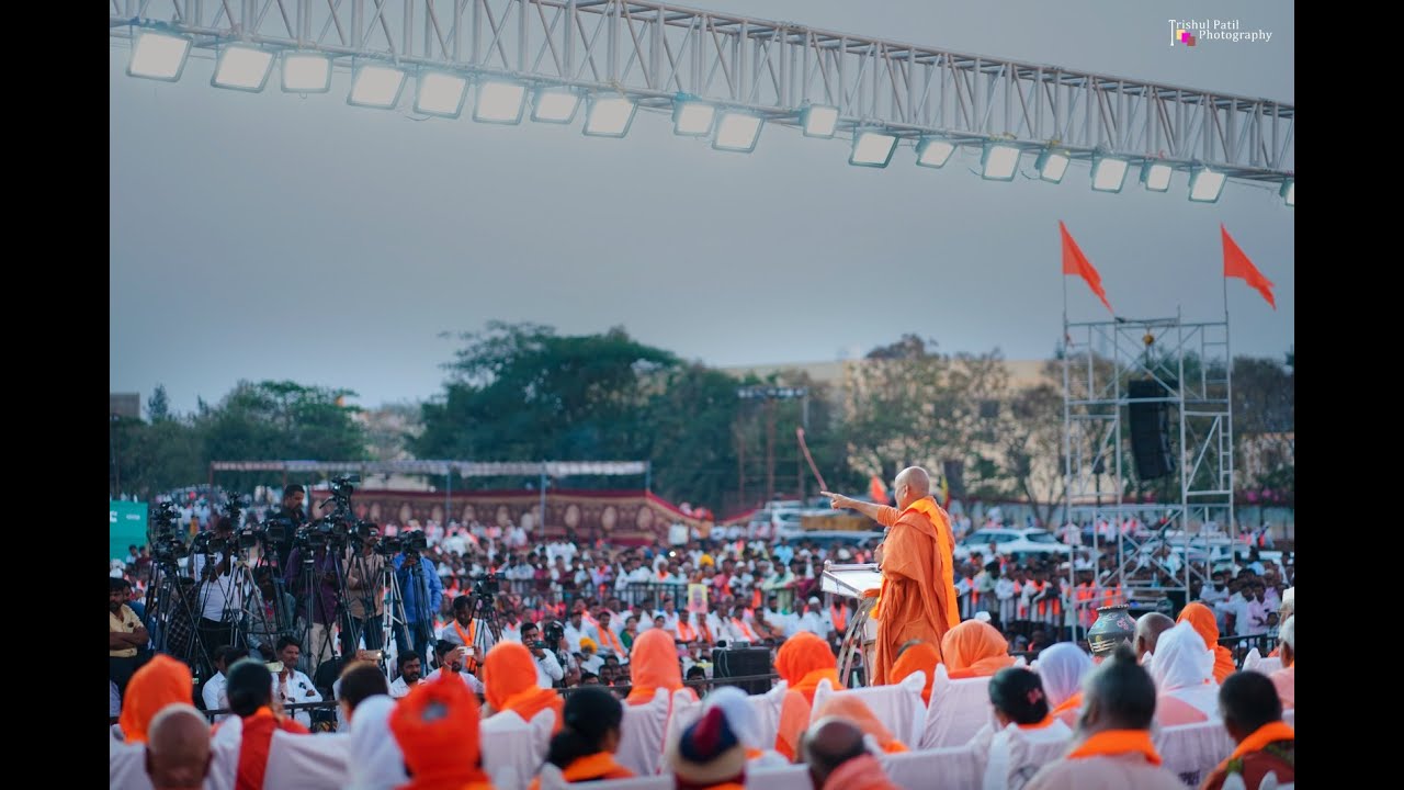 हिंदू धर्मात फुट पाडाल तर याद राखा, मी हिमालयासारखा उभा आहे :  पुज्यश्री काडसिद्धेश्वर स्वामीजी