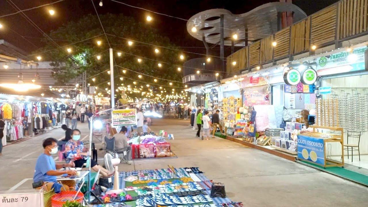 ตลาดต้นตาลตลาดกลางคืนในเทศบาลขอนแก่น