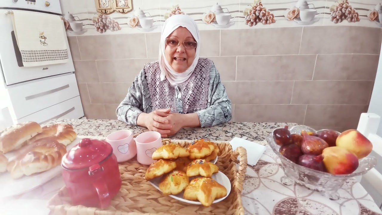 بسم الله بداية جديدة مع الغاليات وجيش المقتصاد لي يحبو mimi dz وامها مرحبا بيكم