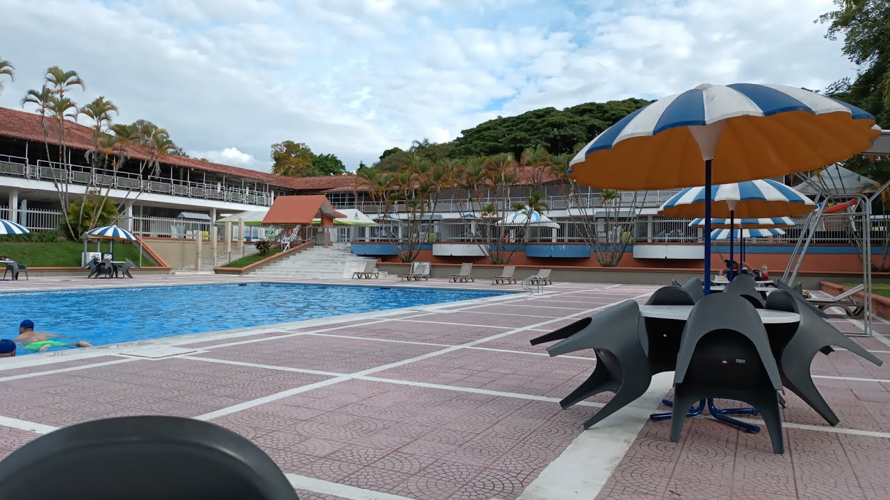 Centro Recreacional Comfenalco Soleden en Armenia Quindío