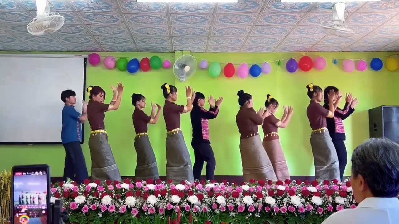#စလီရွာလူငယ်