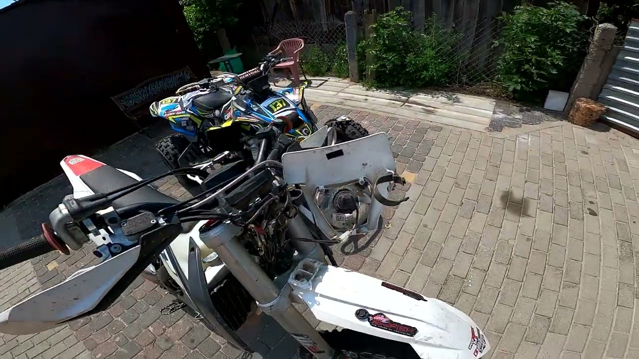 Can am z kapciem | Ktm naprawa licznika | TGB quadziasz czeka na części