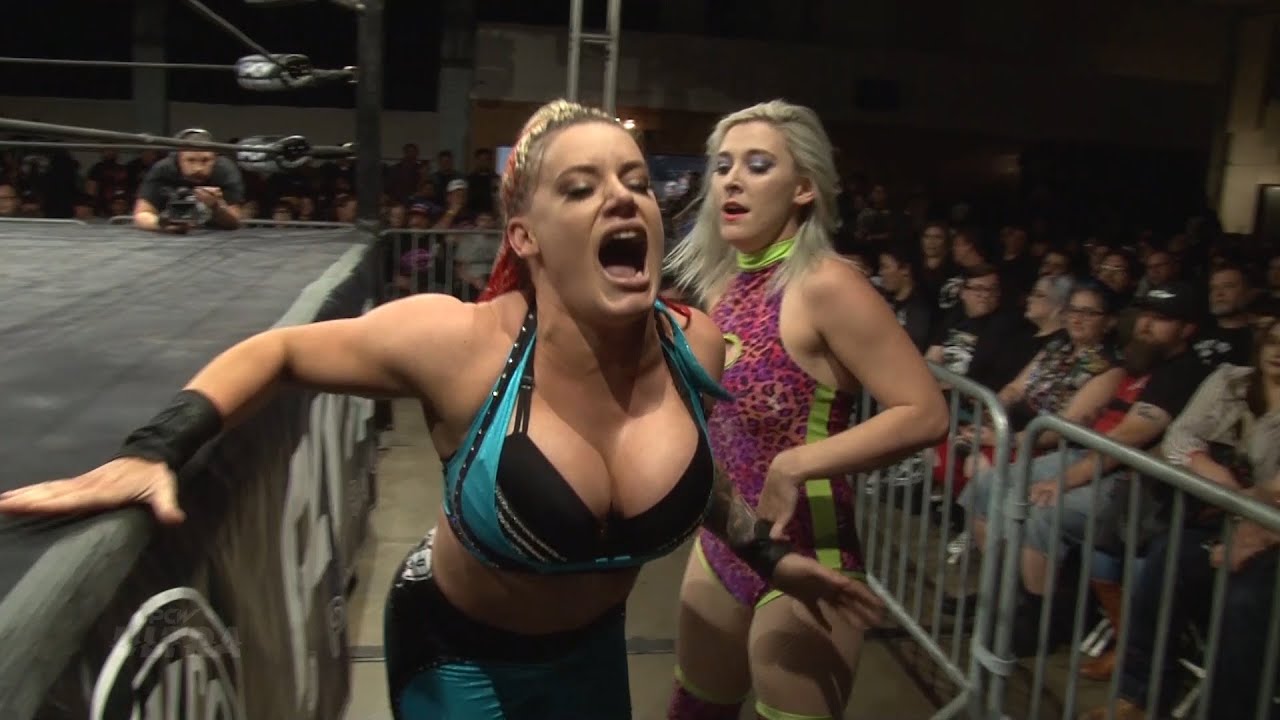 Wrestling Clash: Taya Valkyrie vs Heather Monroe