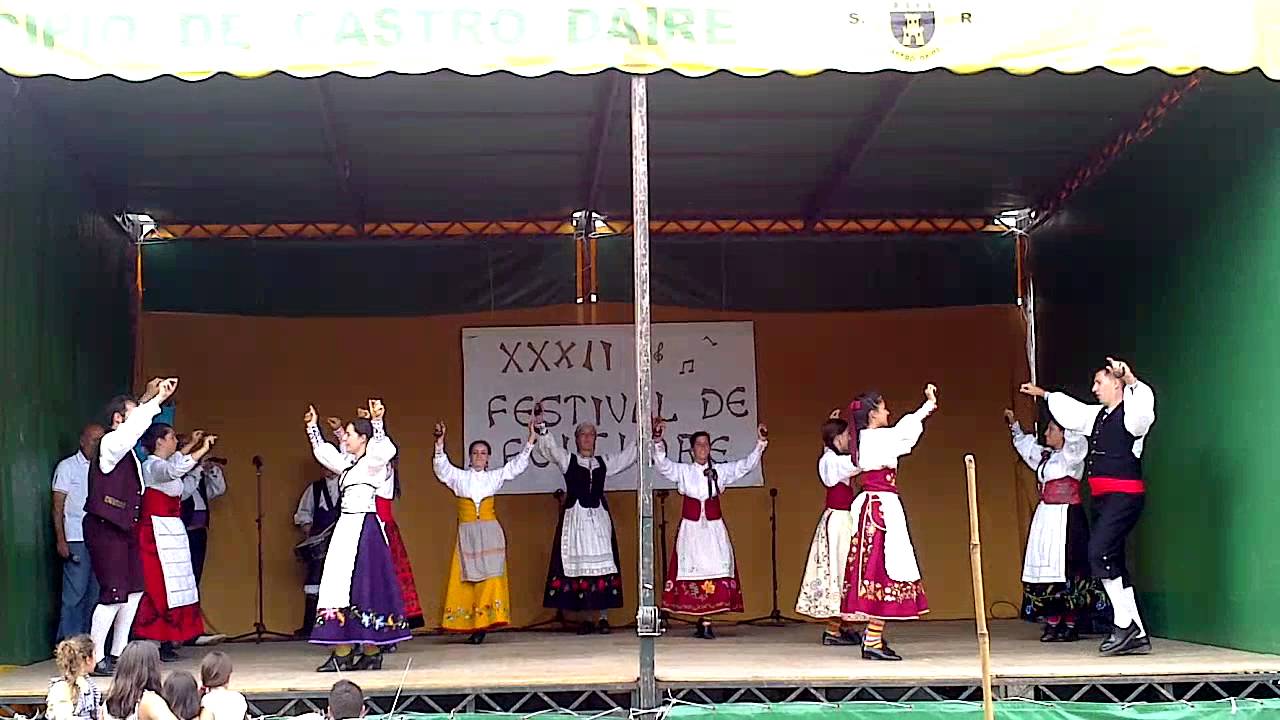 La Entradilla - Grupo de Danzas La Ermita. Cabril 2014.
