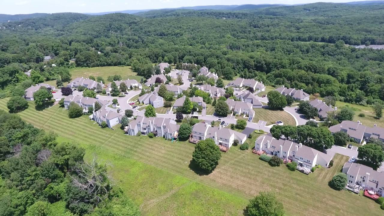 flight around carmel ny