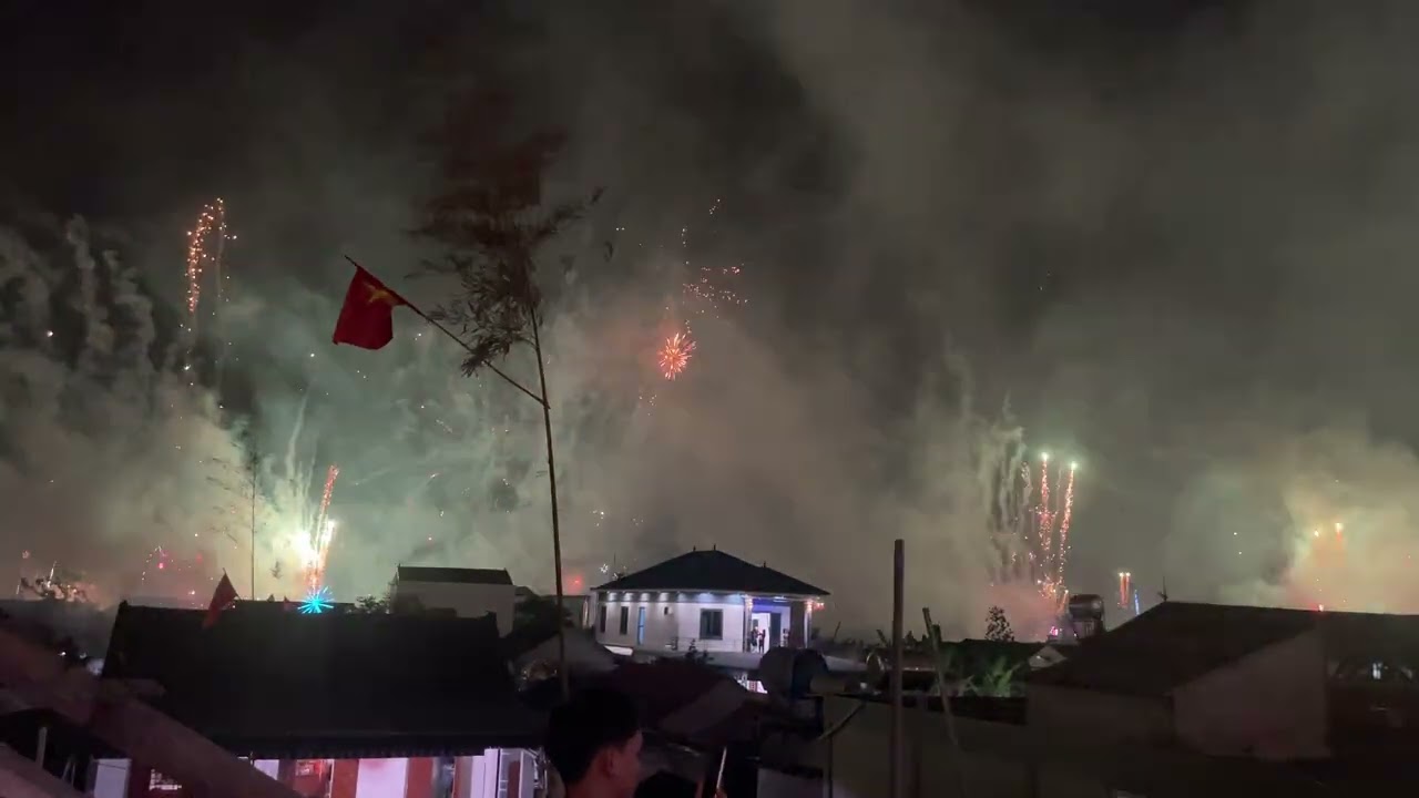 Một  góc quay  pháo hoa của 1 huyện ở nghệ an#yenthanh #2026 #phaohoa #xuhuongyoutube #xuhướng 