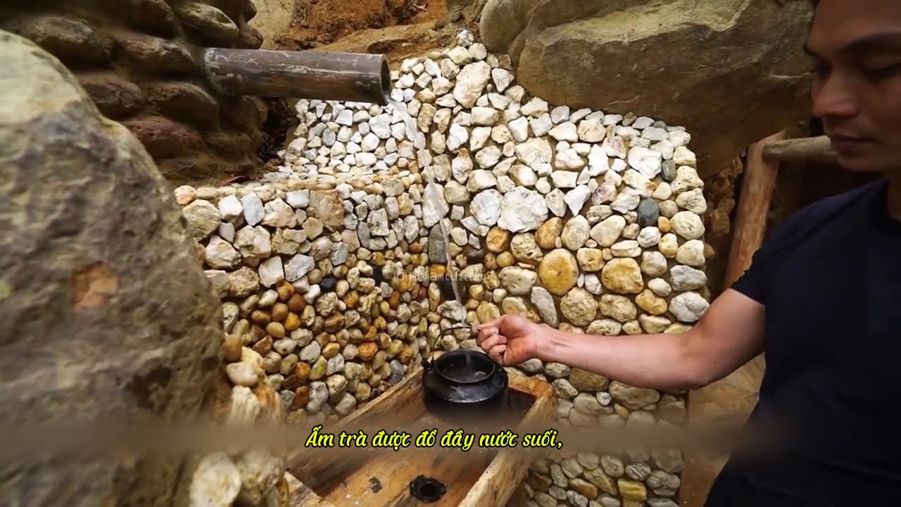 Sinh Tồn Hoang Dã ĐỈNH CAO: Đào Núi Làm Nhà – Dẫn Nước Sạch – Sống Sung Sướng
