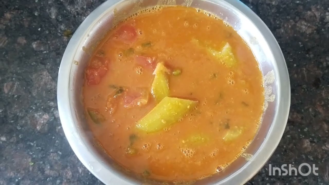Hyderabadi daalcha at home||kaddu ka daalcha😋