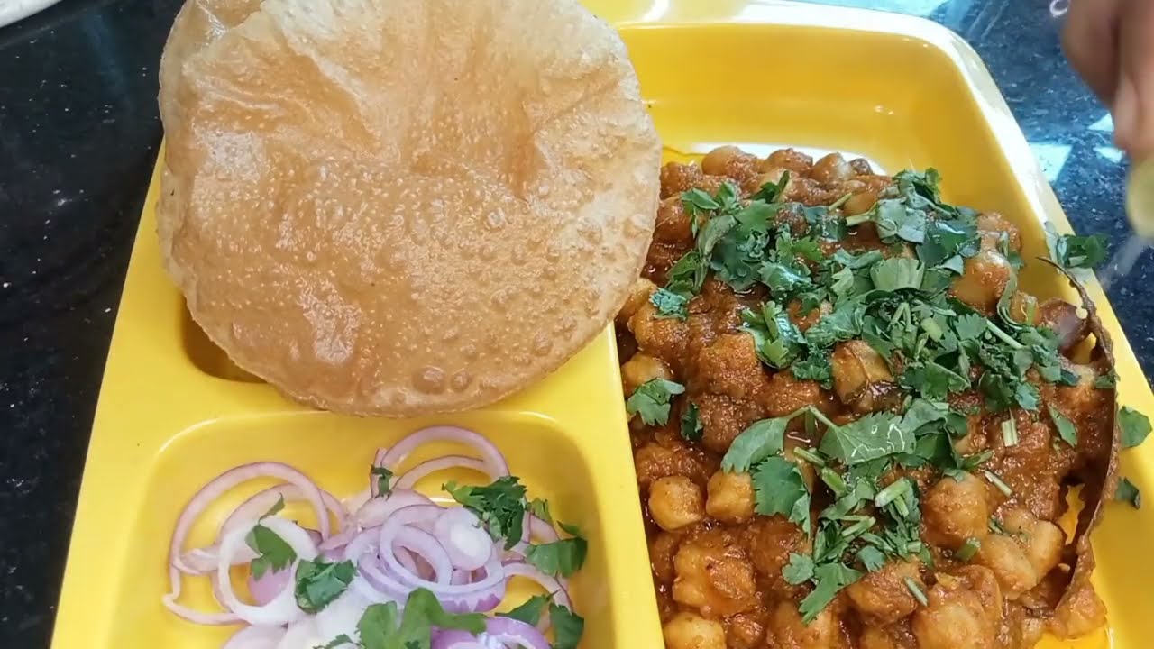'Sunday ko kuch masaledar#Howmakechhole  #chholemasalekirecipe #chholebhature #chholemasalekirecipe 
