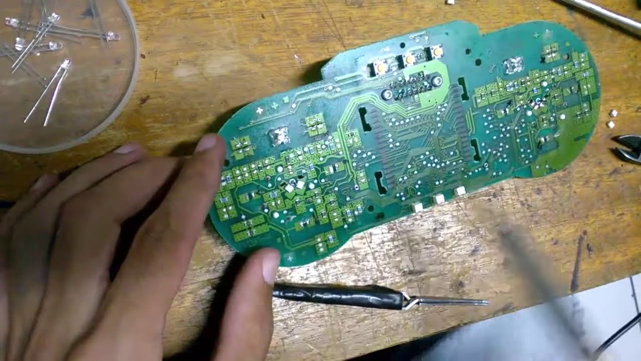 COMO TROCAR LEDS DO PAINEL DA TWISTER FÁCIL