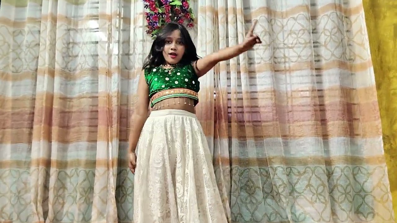 Shararat song dance muskan || muskan koiry || muskan dance lover 🥰🥰#dance #shararat #newsong 
