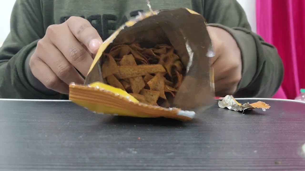 Snackible Ragi Peri Peri Chips price quantity quality snack review Tasty Protein calcium fibre 