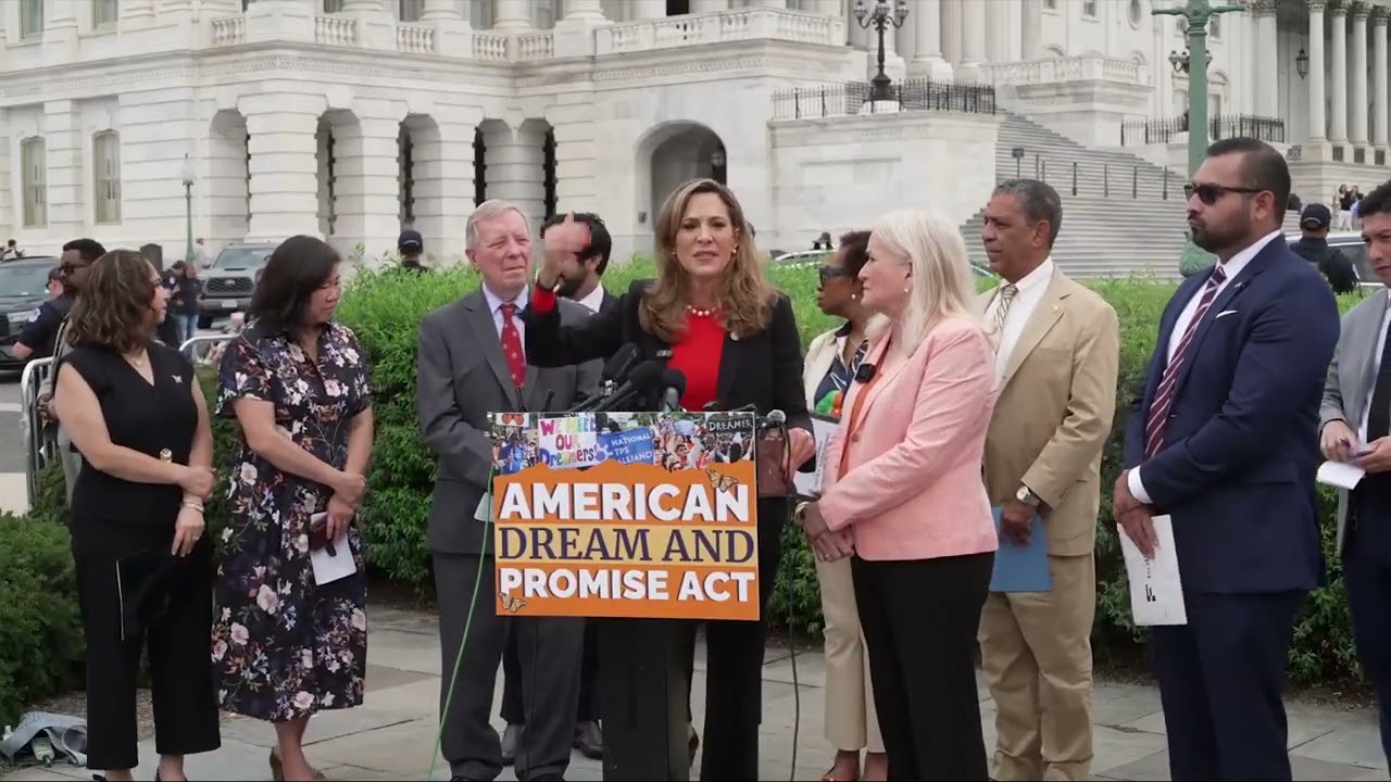 Rep. Salazar Signs Discharge Petition to Advance Permanent Protections for Dreamers & TPS Recipients