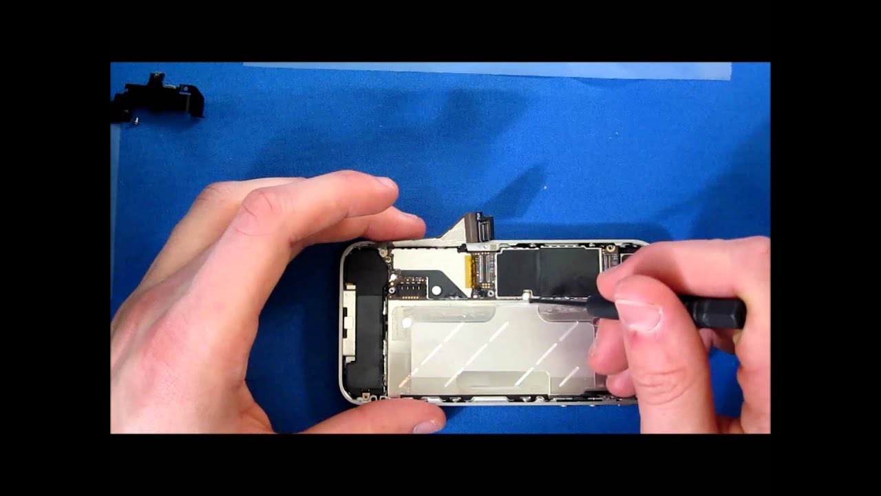 iPhone 4 Color Swap Transformation Black to White Instructions /// Part 1 /// ZEETRON