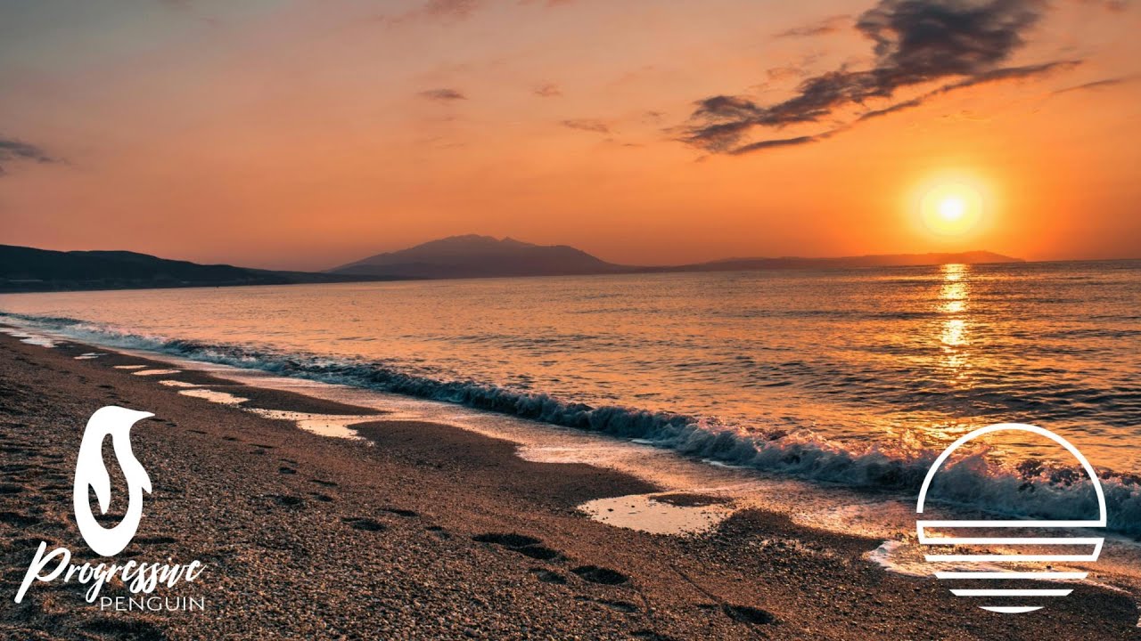 Skyhunter & Rafal Sentiel - Beach Story (Original Mix)