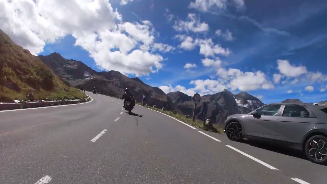 Grossglockner - to the cafe at the summit