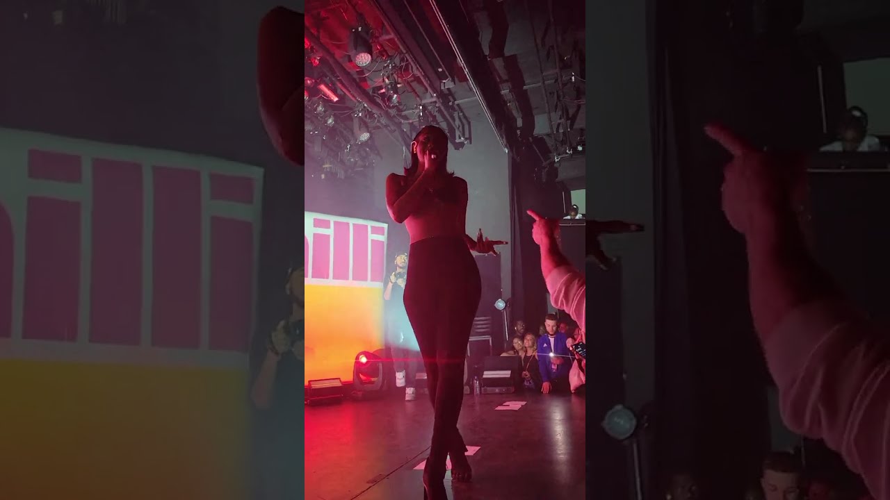 Flo Milli - Beef Flomix ( Montreal, 2022 OCT 28)