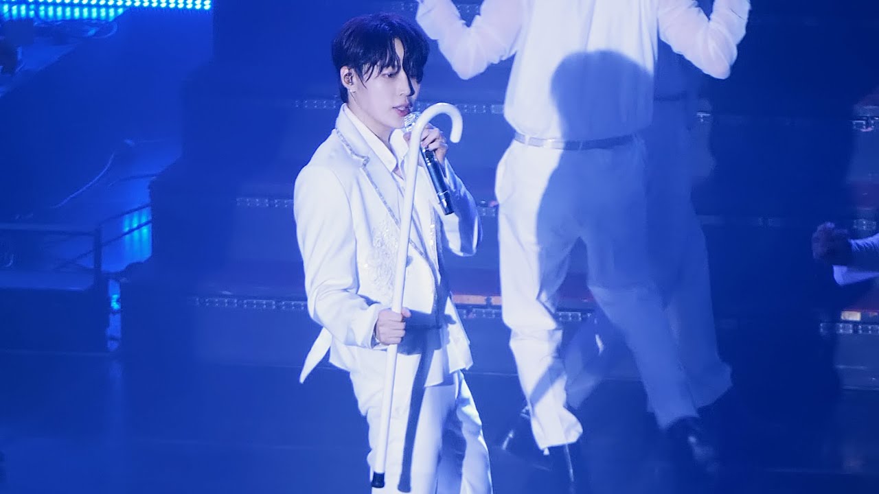 220828 하성운 HA SUNG WOON Lazy Lovers & Electrified 세로캠 FANCAM (STRANGE WORLD CONCERT)