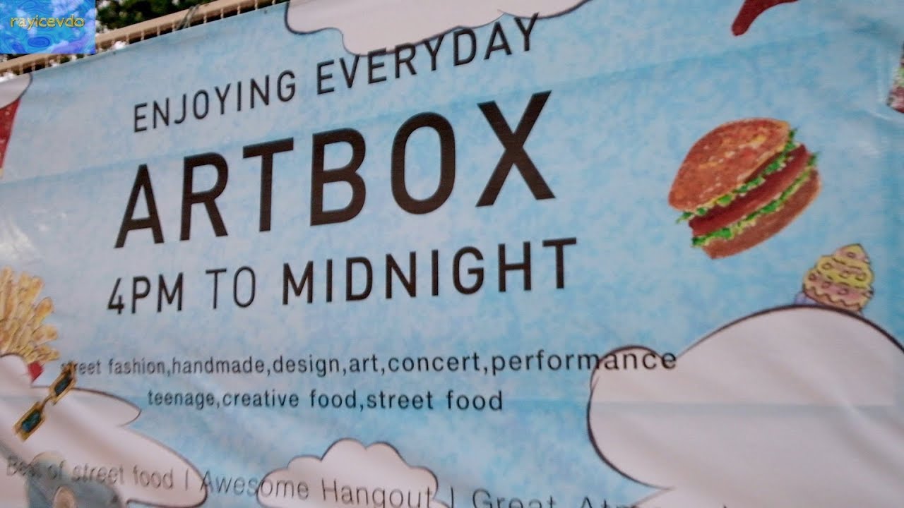Artbox Market Sukhumvit Soi10 Chuvit Garden Sukhumvit Square Night
