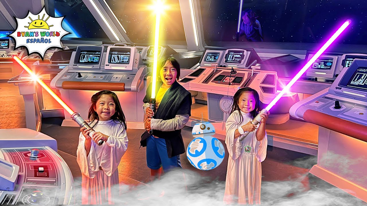 Aventura familiar en el hotel Disney Star Wars con Ryan's World
