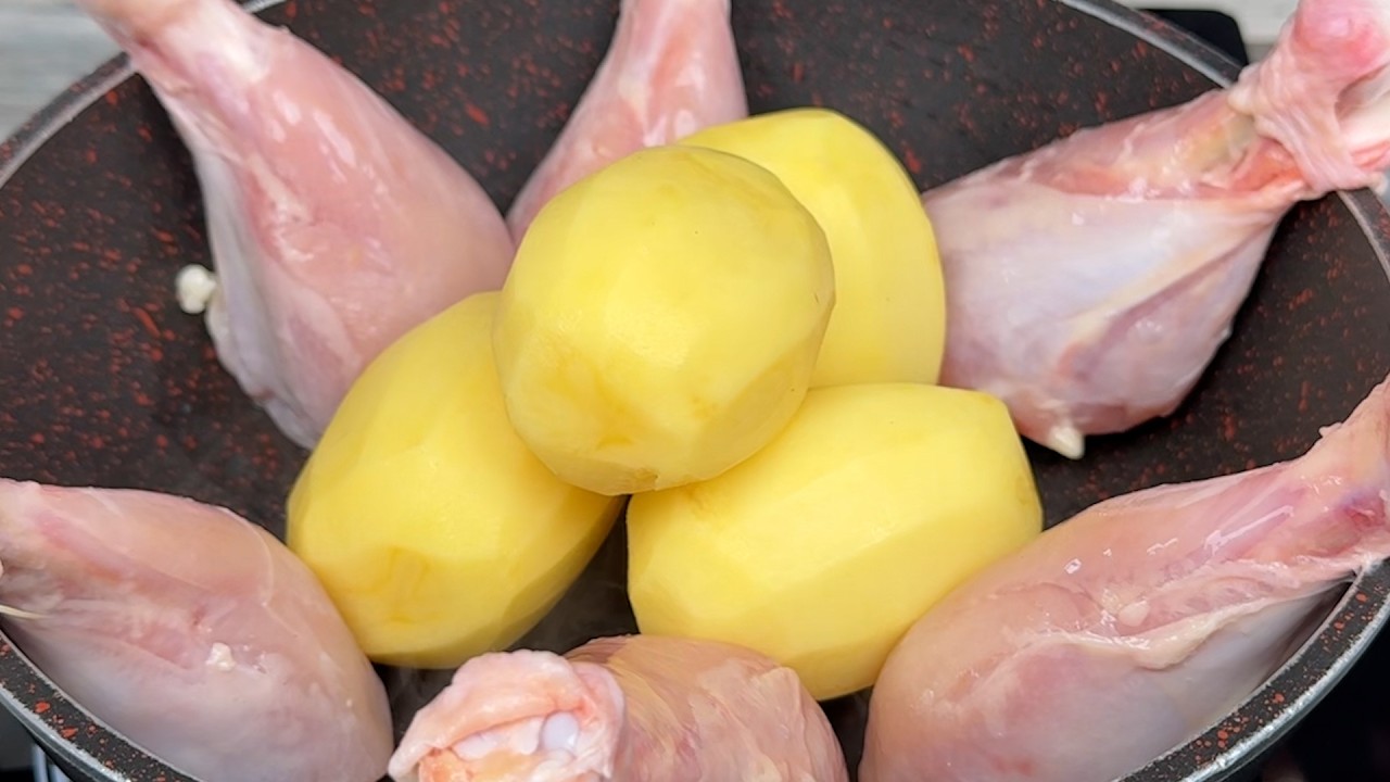 Todo el mundo está cocinando pollo y papas así después de ver esta idea genial