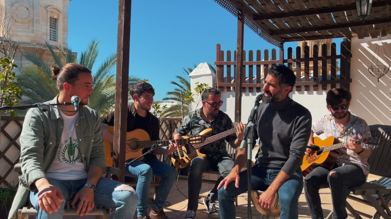Plantando Banderas - Rosario Cohete y Jesús Bienvenido