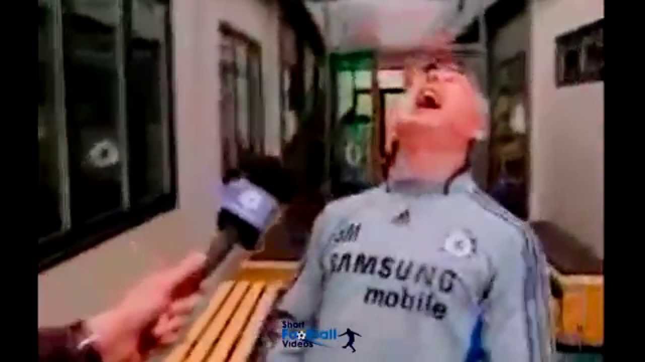 Chelsea Physio McCulloch Tell's Amazing Jokes